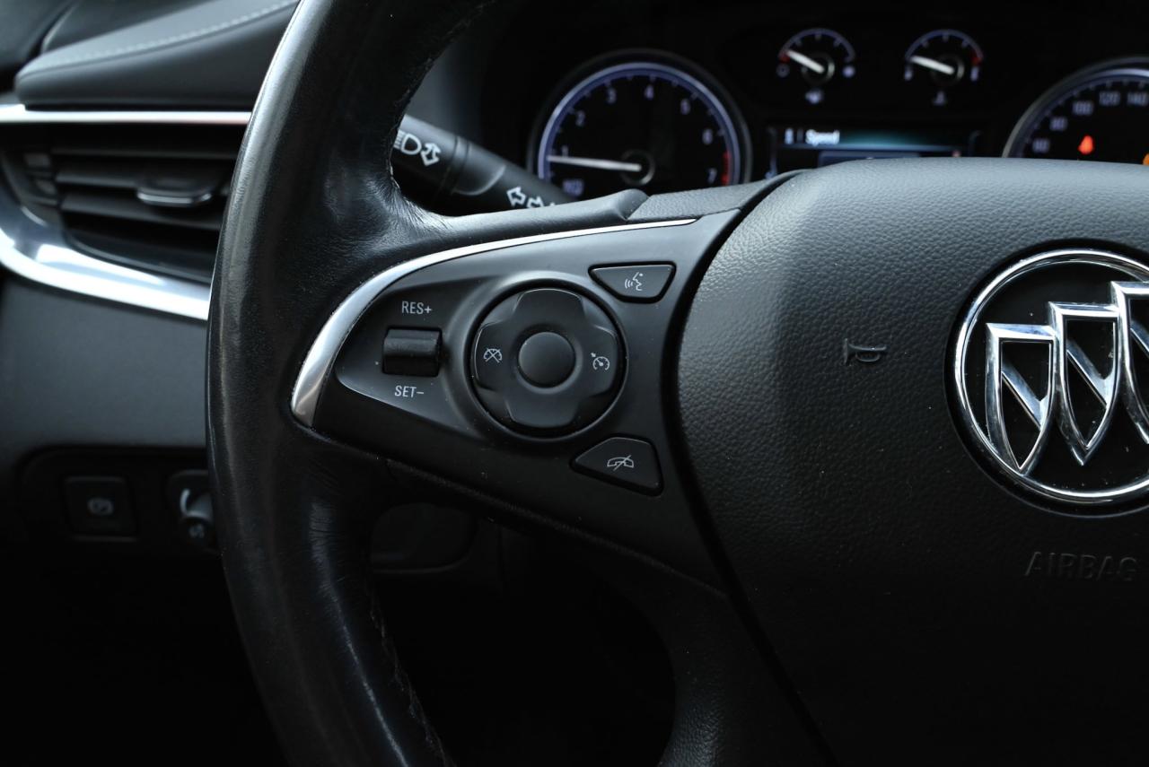 2019 Buick Enclave Essence Photo