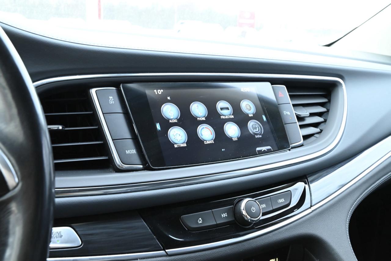 2019 Buick Enclave Essence Photo