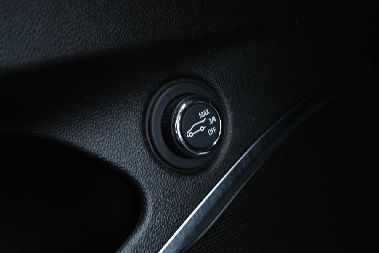 2019 Buick Enclave Essence Photo