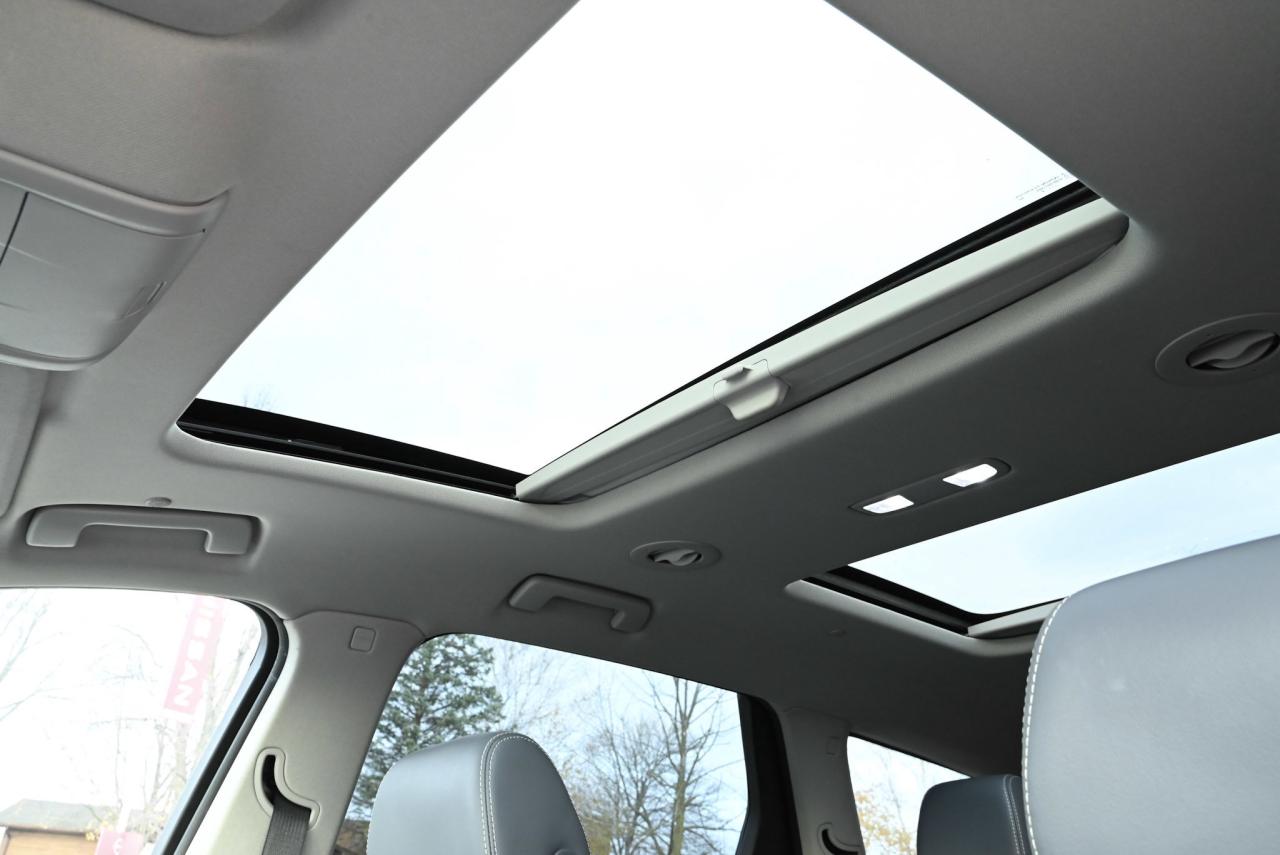 2019 Buick Enclave Essence Photo