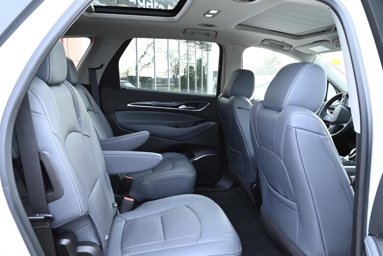 2019 Buick Enclave Essence Photo