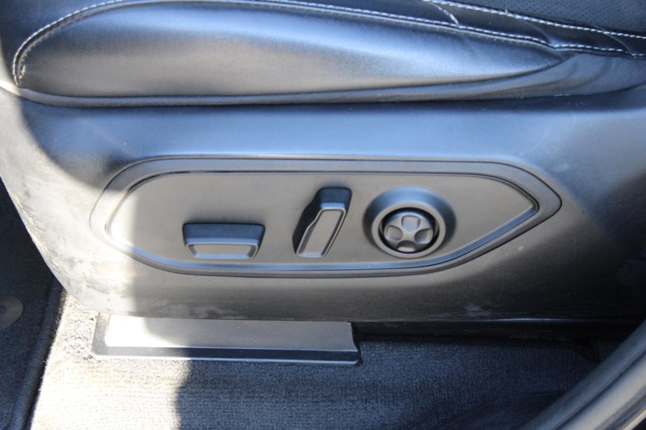 2021 Jeep Grand Cherokee L ALTITUDE 4WD   SAFETY CERTIFIED Photo