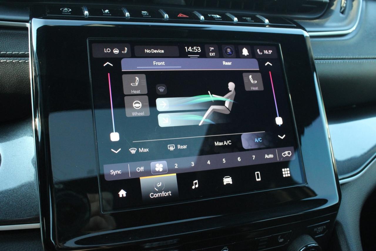 2021 Jeep Grand Cherokee L ALTITUDE 4WD Photo