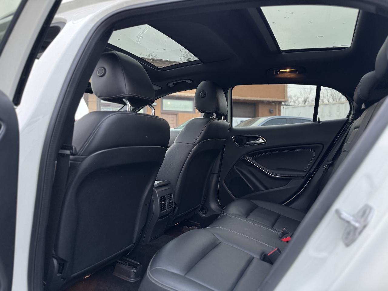 2018 Mercedes-Benz GLA GLA250 4MATIC / 0 ACCIDENTS Photo