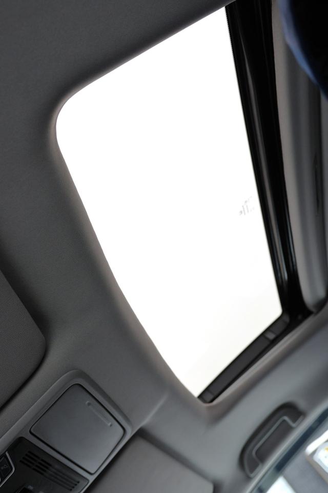 2023 Honda Ridgeline EX-L AWD/R START/LEATHER/SUNROOF/ADAPT CRUISE/B CA Photo