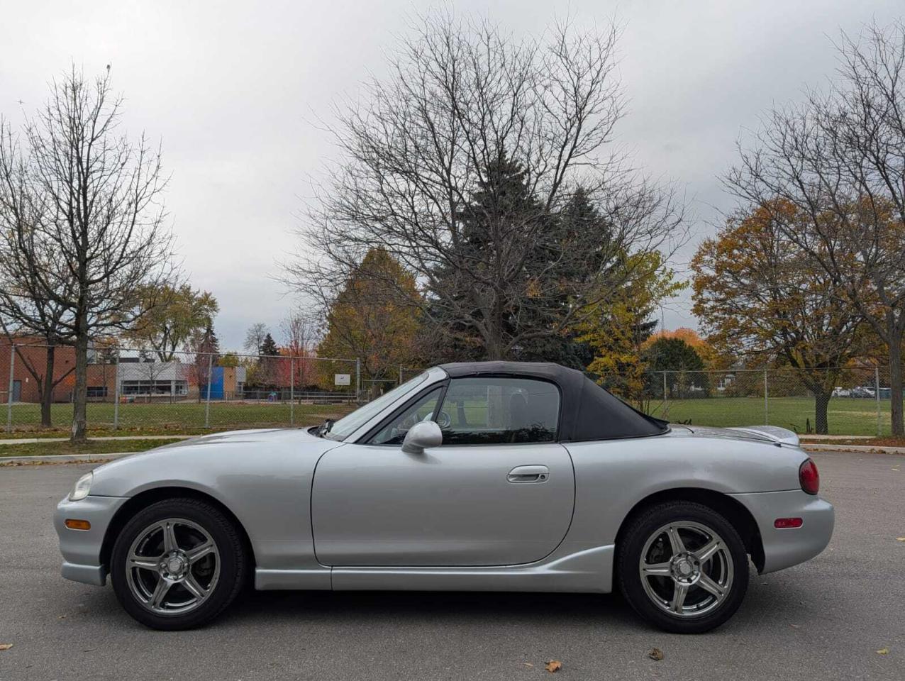 2000 Mazda MX-5 2dr Conv Manual Photo