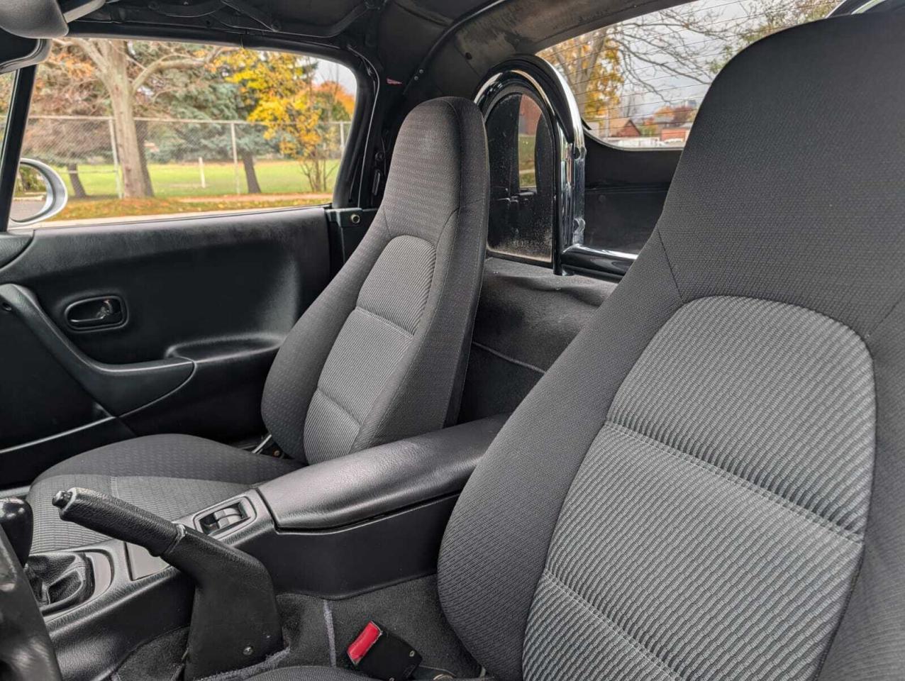 2000 Mazda MX-5 2dr Conv Manual Photo