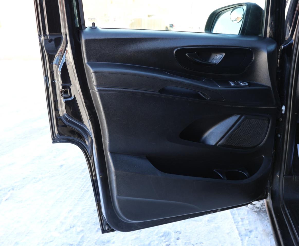 2020 Mercedes-Benz Metris Passenger Van B CAM/BLUETOOTH/POWER WINDOWS&MIRRORS/CRUISE CONTR Photo