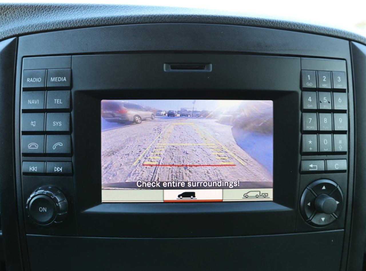 2020 Mercedes-Benz Metris Passenger Van B CAM/BLUETOOTH/POWER WINDOWS&MIRRORS/CRUISE CONTR Photo