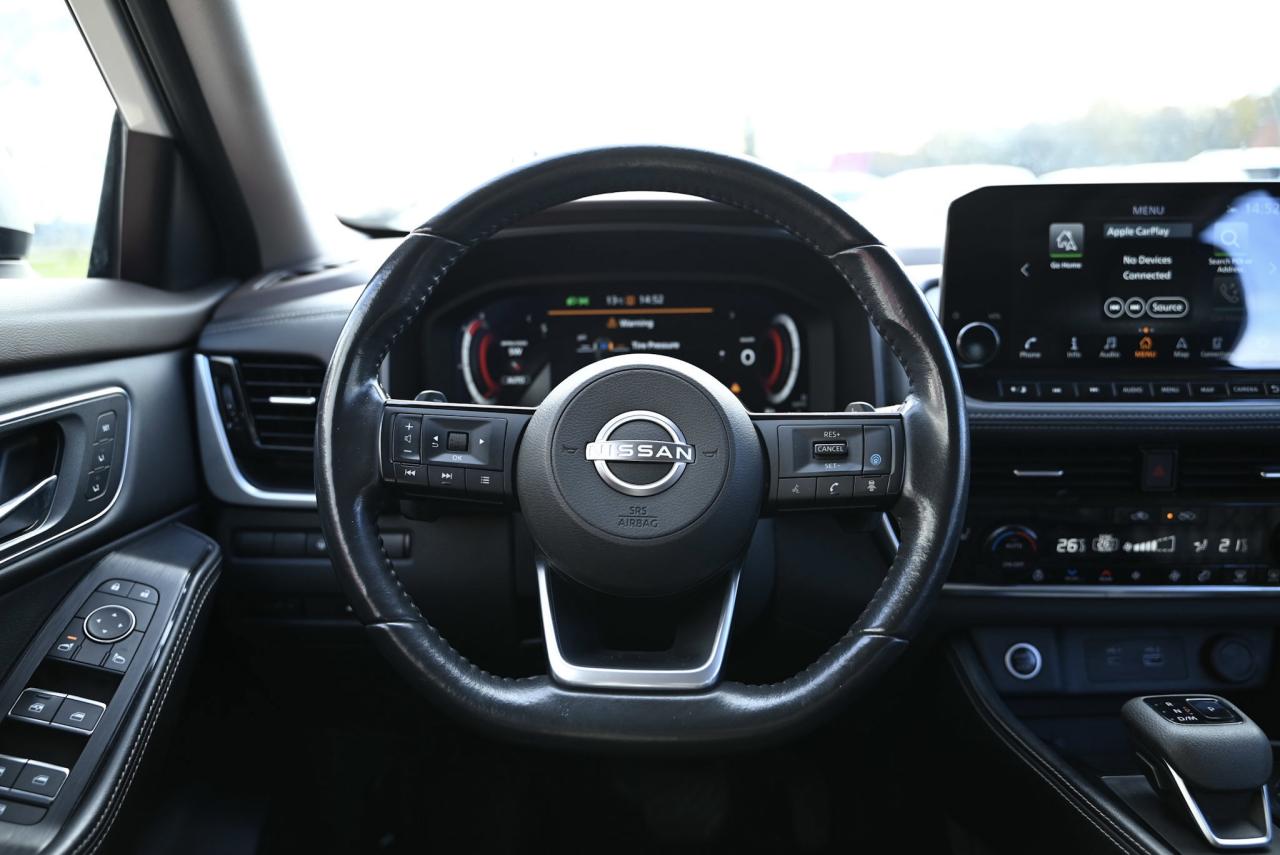 2023 Nissan Rogue Platinum Photo