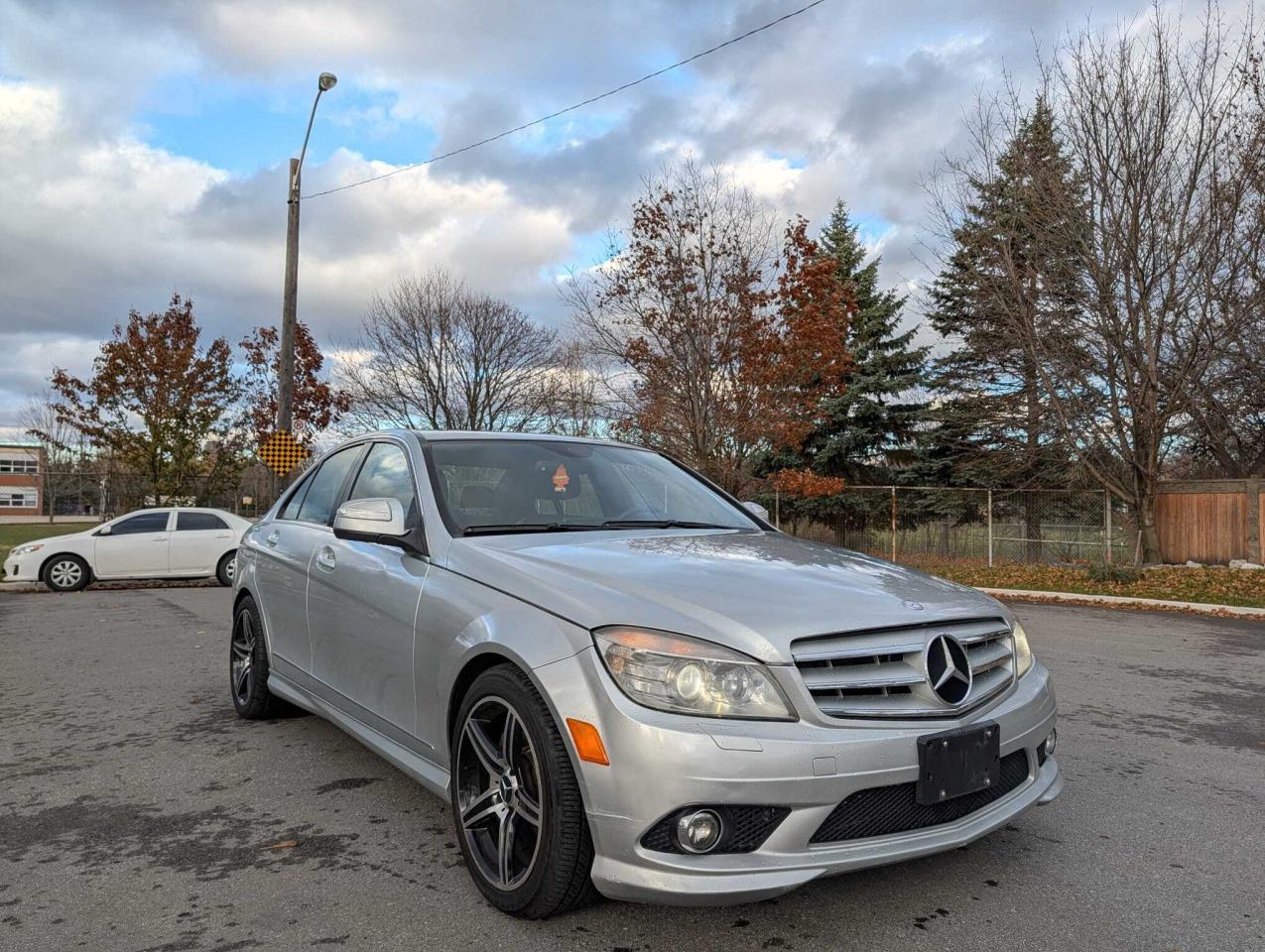 2008 Mercedes-Benz C-Class 4dr Sdn 3.0L 4MATIC Photo2