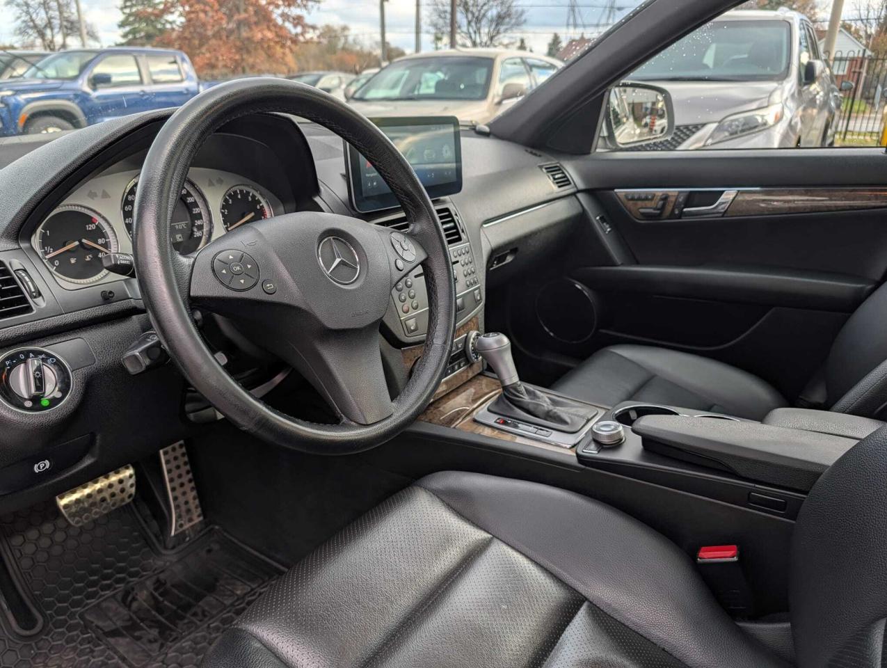 2008 Mercedes-Benz C-Class 4dr Sdn 3.0L 4MATIC Photo