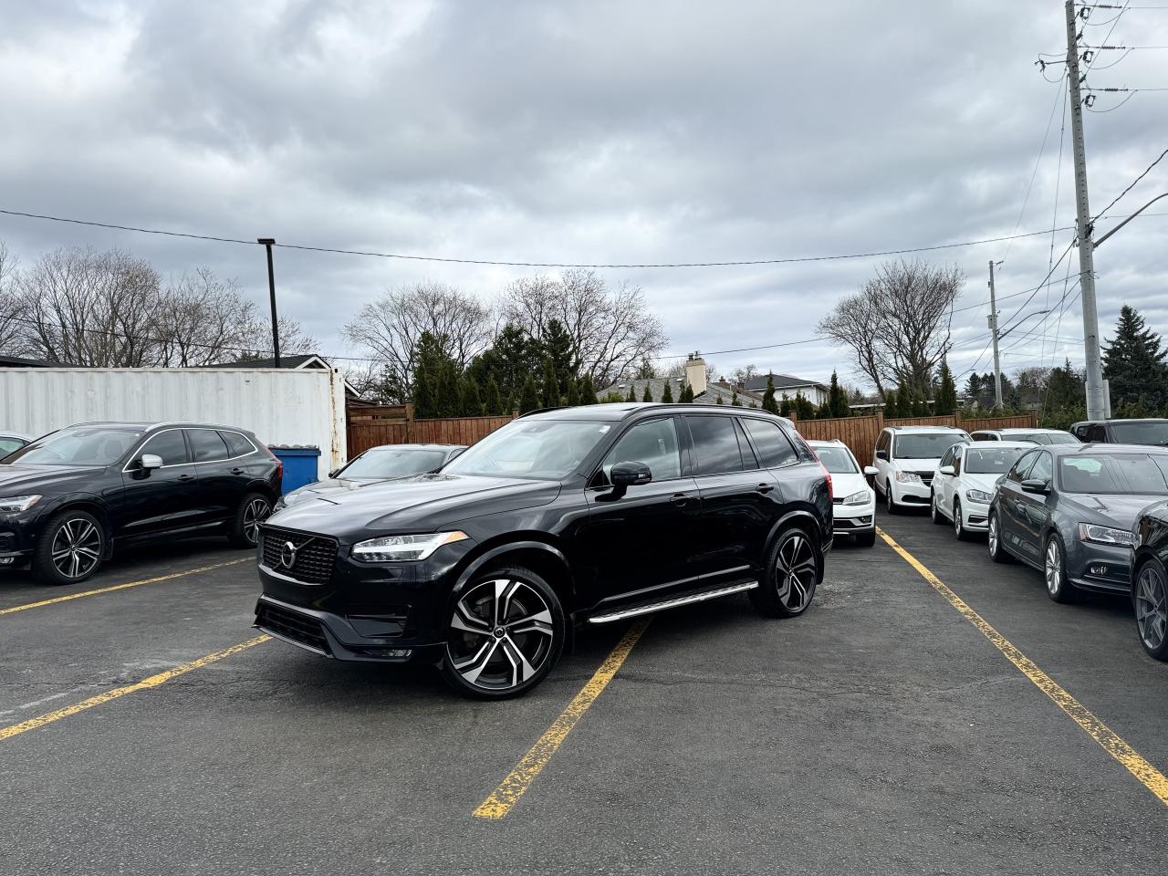 2021 Volvo XC90 T6 AWD R-Design 7-Seater Photo