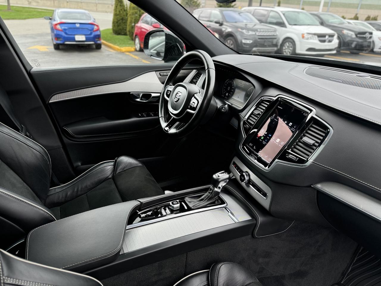 2021 Volvo XC90 T6 AWD R-Design 7-Seater Photo