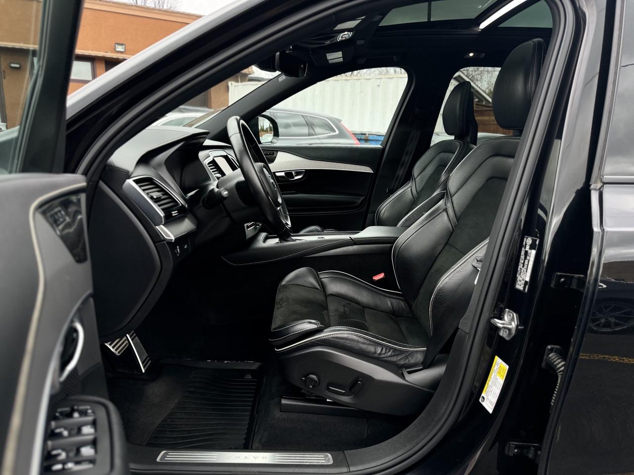 2021 Volvo XC90 T6 AWD R-Design 7-Seater Photo