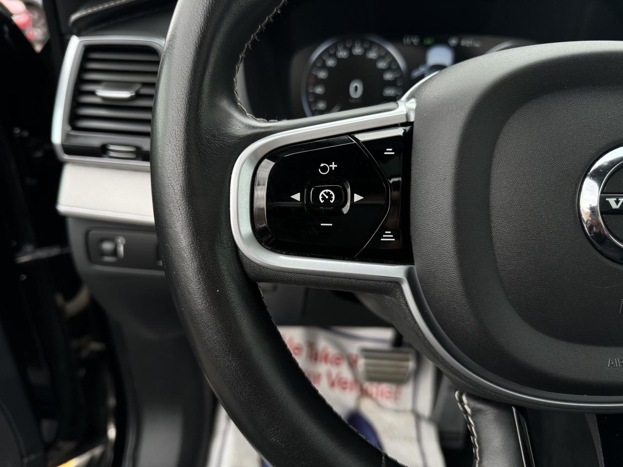 2021 Volvo XC90 T6 AWD R-Design 7-Seater Photo