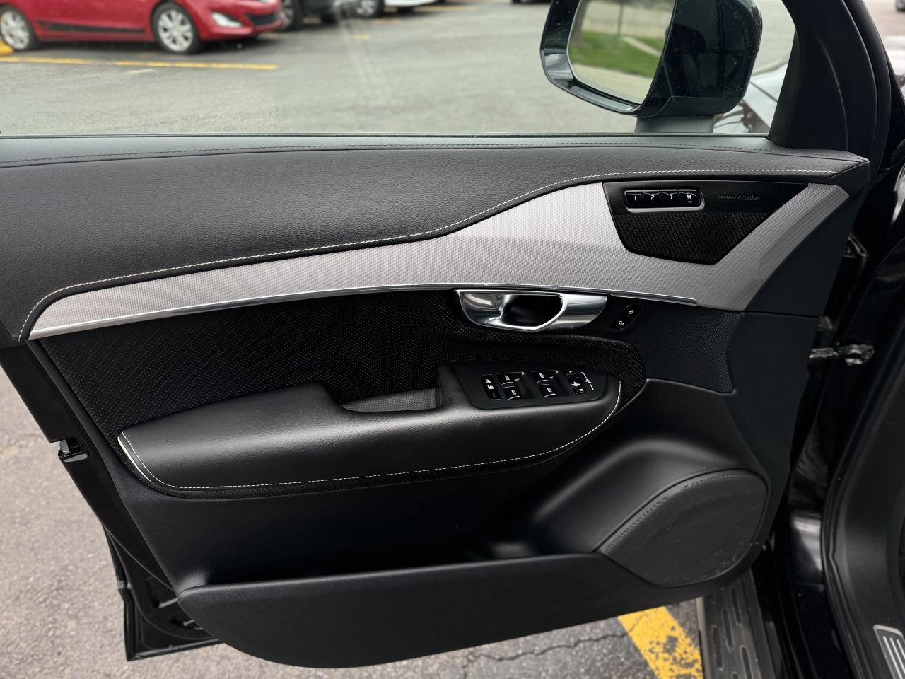 2021 Volvo XC90 T6 AWD R-Design 7-Seater Photo