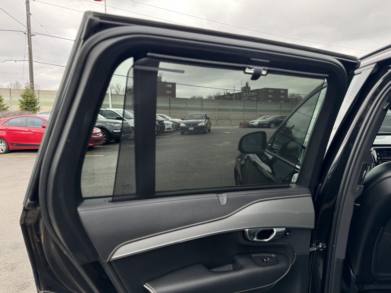 2021 Volvo XC90 T6 AWD R-Design 7-Seater Photo