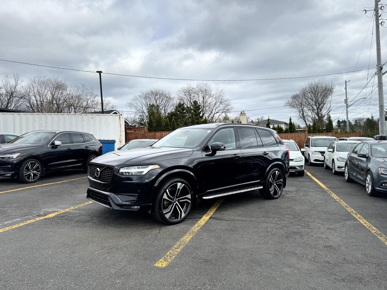 2021 Volvo XC90 T6 AWD R-Design 7-Seater Photo
