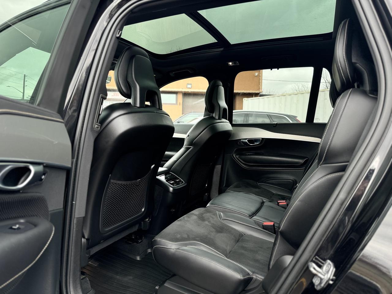 2021 Volvo XC90 T6 AWD R-Design 7-Seater Photo