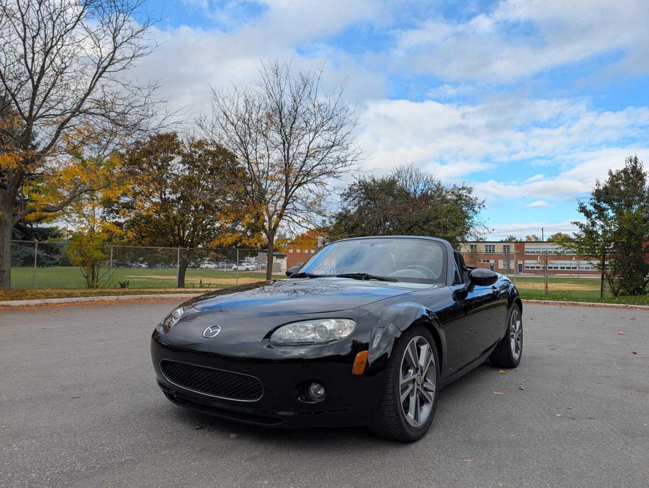 2008 Mazda MX-5 2dr Conv Man Hard Top Convertible Photo