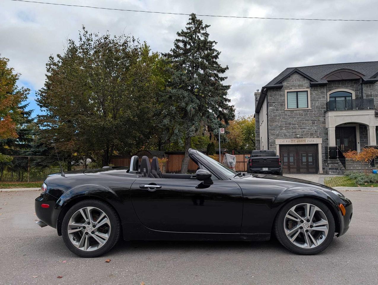 2008 Mazda MX-5 2dr Conv Man Hard Top Convertible Photo3