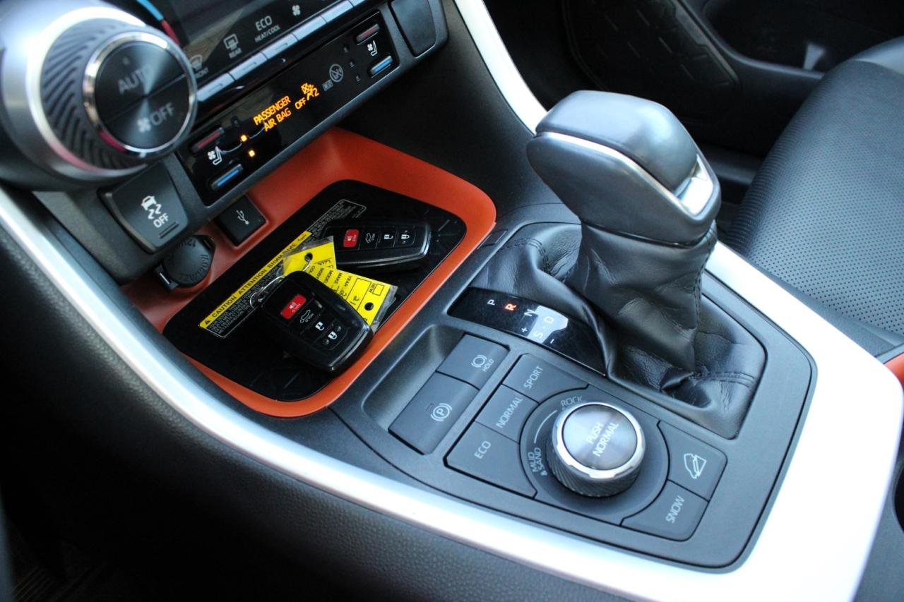 2020 Toyota RAV4 Trail AWD   No Accident   Safety Certified Photo