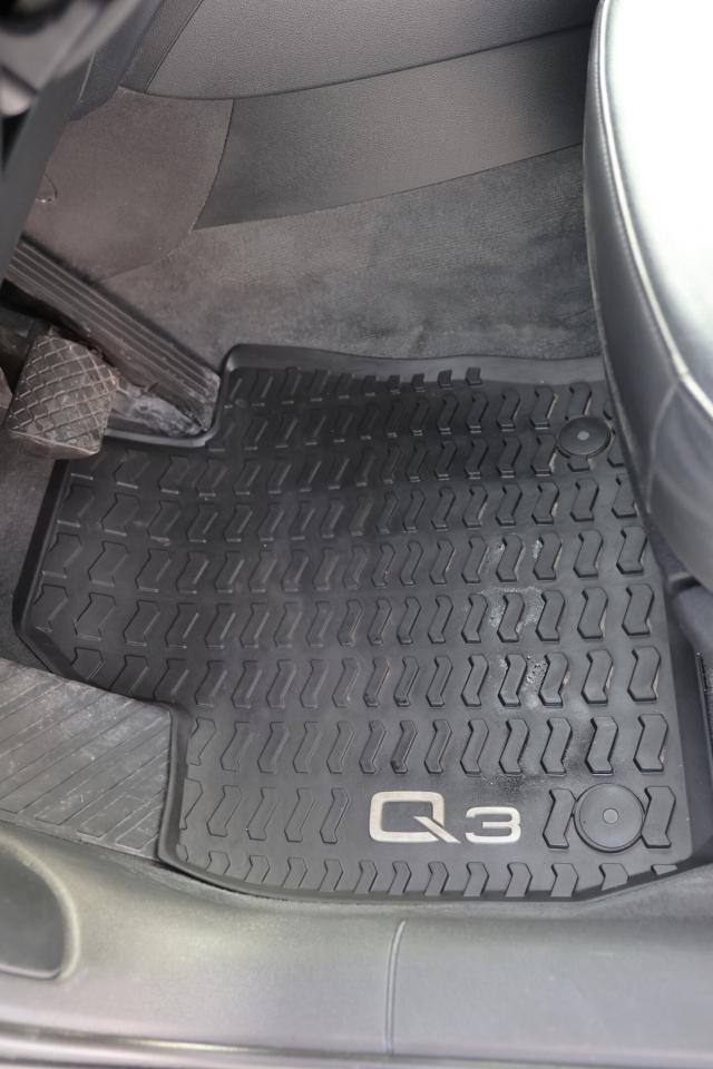 2017 Audi Q3 TECHNIK-AWD/NAV/PANOROOF/B CAM/P SENSORS/KEYLESS/P Photo