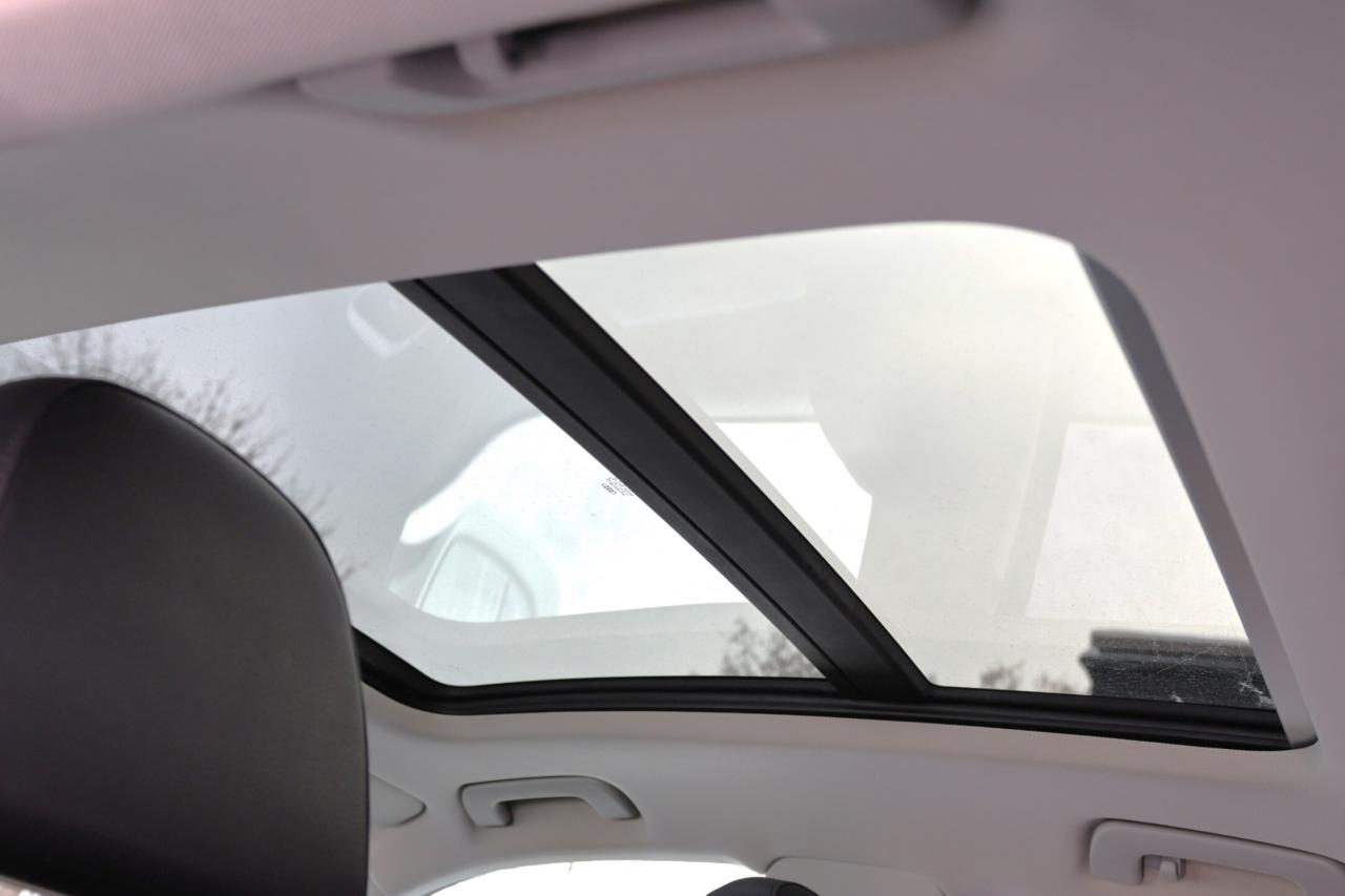 2017 Audi Q3 TECHNIK-AWD/NAV/PANOROOF/B CAM/P SENSORS/KEYLESS/P Photo