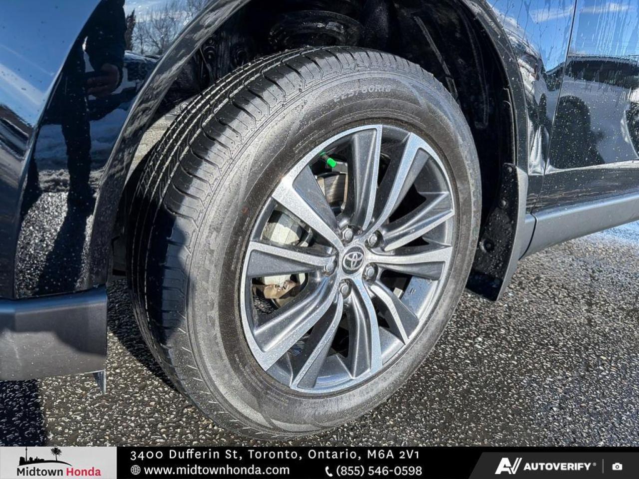 2022 Toyota Venza CLEAN CARFAX   HYBRID   AWD Photo