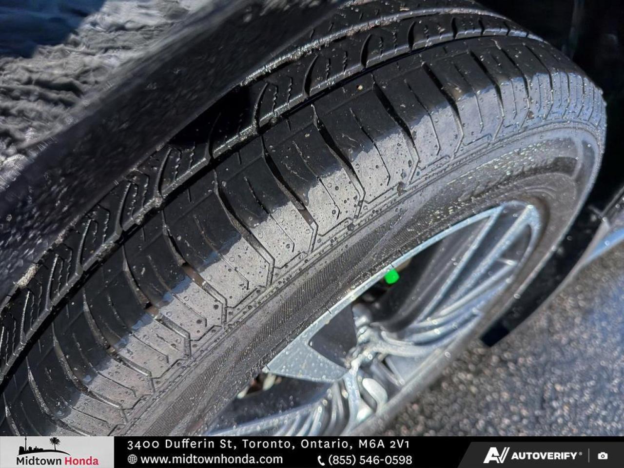 2022 Toyota Venza CLEAN CARFAX   HYBRID   AWD Photo