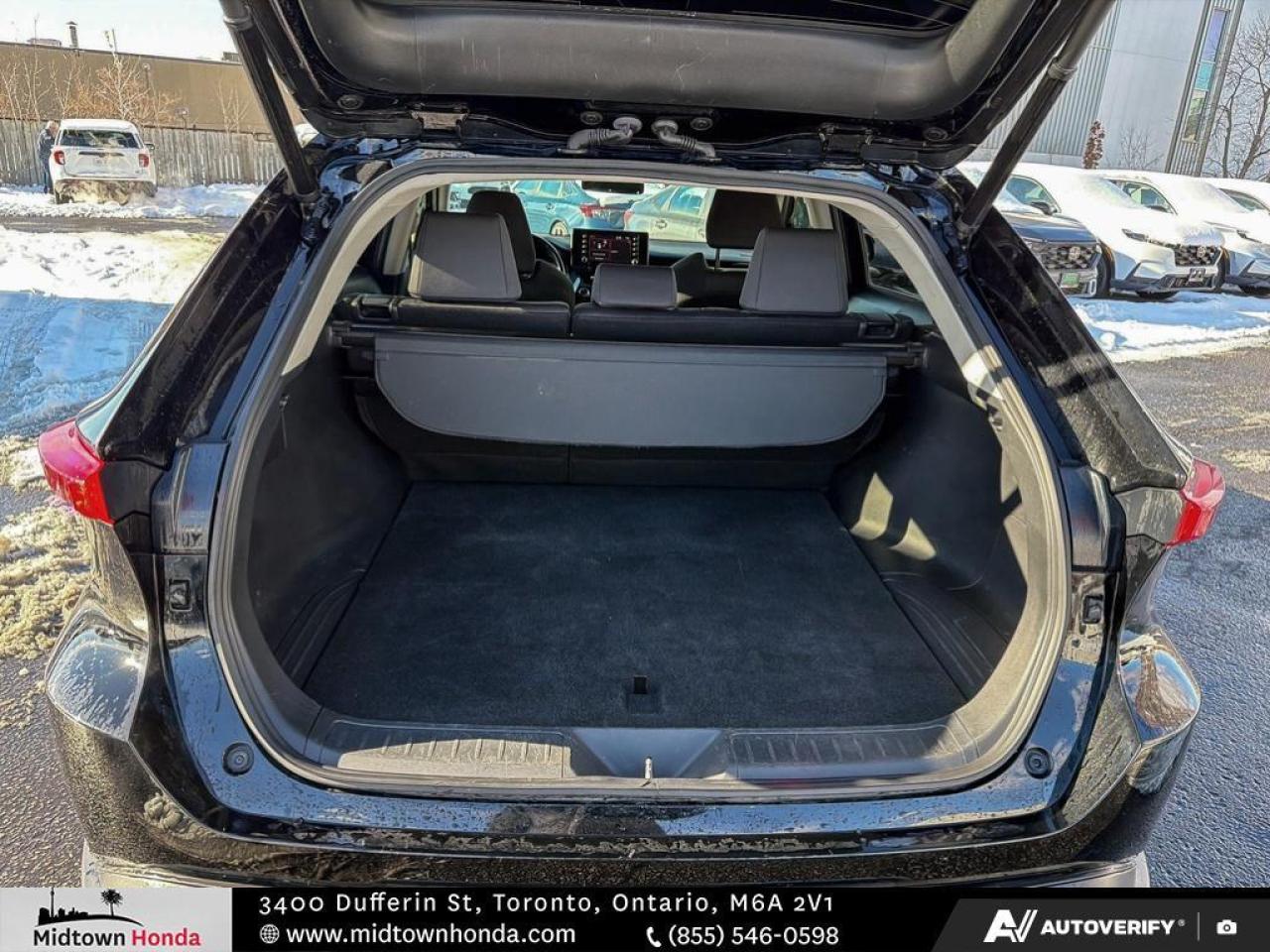 2022 Toyota Venza CLEAN CARFAX   HYBRID   AWD Photo