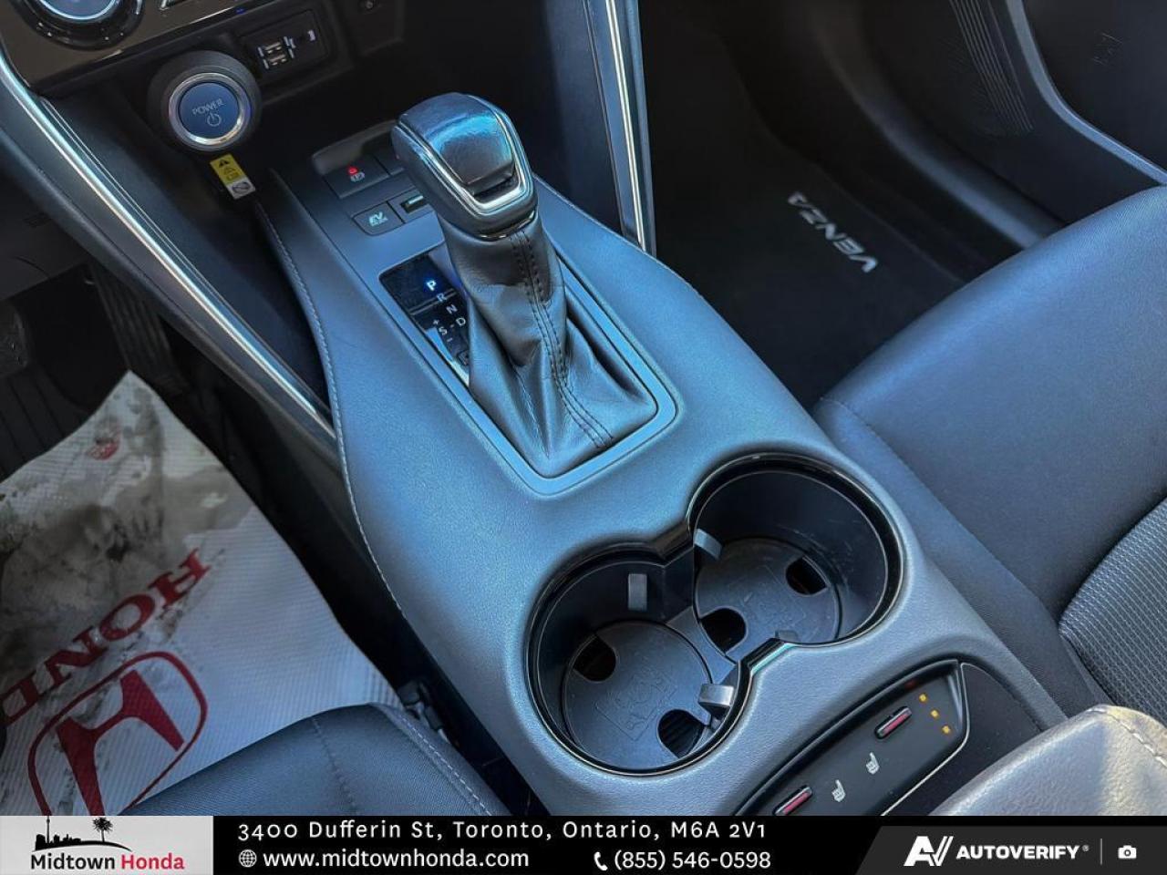 2022 Toyota Venza CLEAN CARFAX   HYBRID   AWD Photo