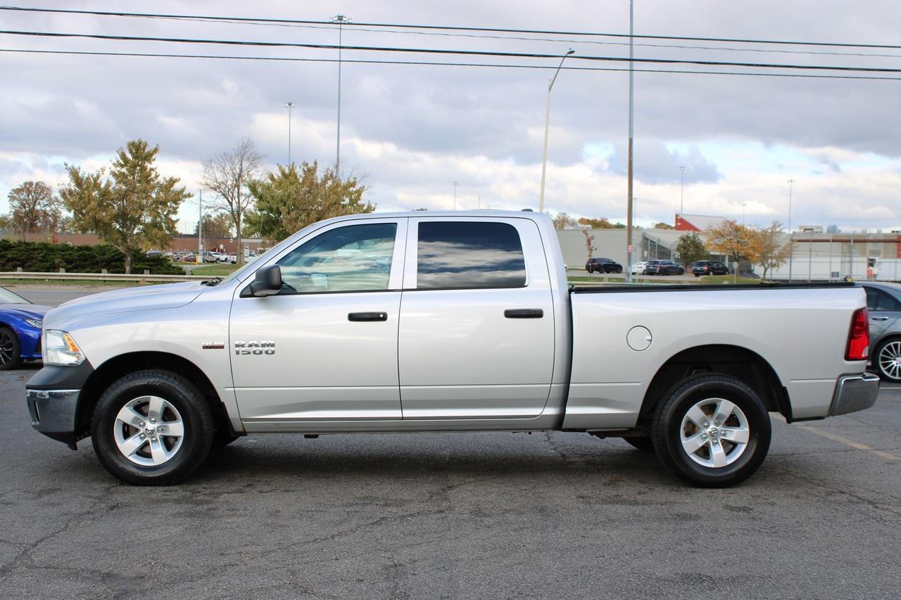 2018 RAM 1500 Tradesman Crew Cab 4WD 5.7L HEMI NO ACCIDENT SAFET Photo3