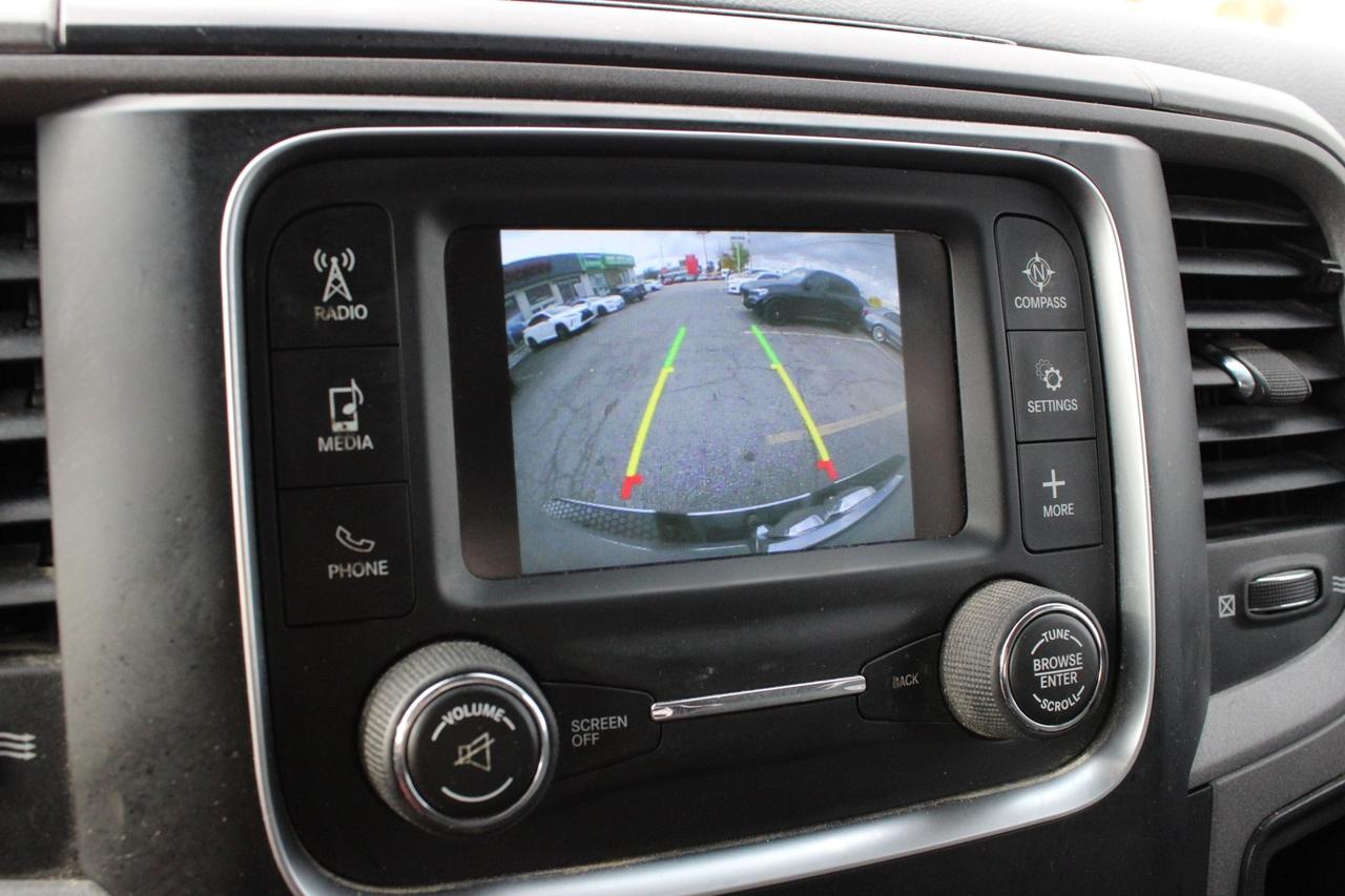 2018 RAM 1500 Tradesman Crew Cab 4WD 5.7L HEMI NO ACCIDENT SAFET Photo