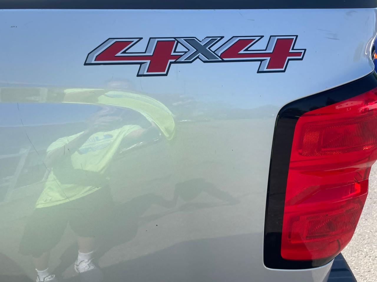 2016 Chevrolet Silverado 1500 4WD Crew Cab 143.5  Work Truck Photo