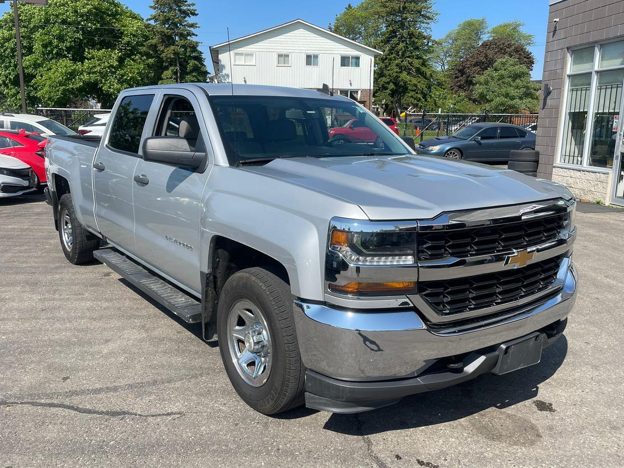 2016 Chevrolet Silverado 1500 4WD Crew Cab 143.5  Work Truck Photo1