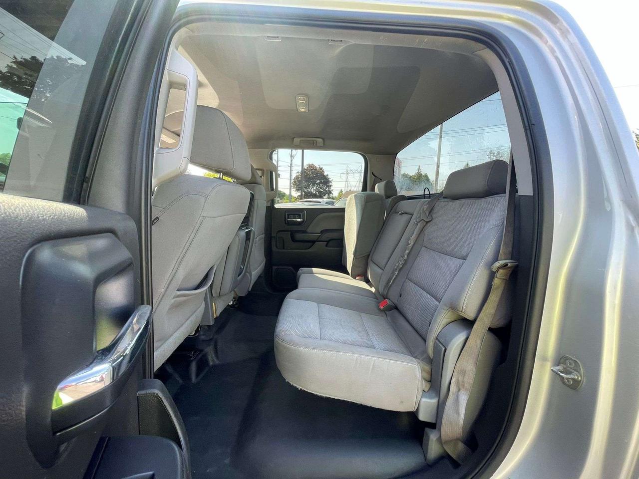 2016 Chevrolet Silverado 1500 4WD Crew Cab 143.5  Work Truck Photo