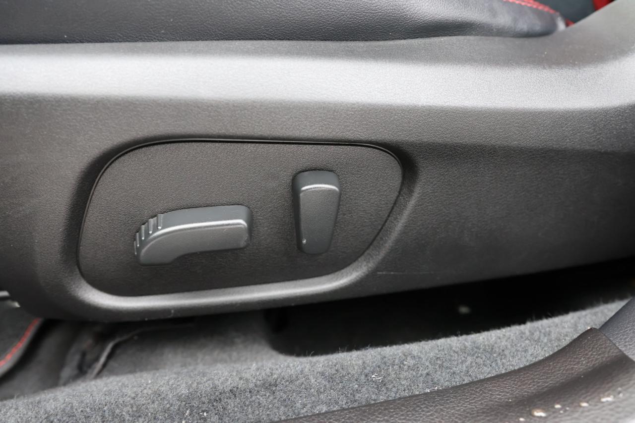 2018 Subaru WRX SPORT-TECH-AWD-6S MAN-R START/NAV/LEATHER/SUNROOF/ Photo