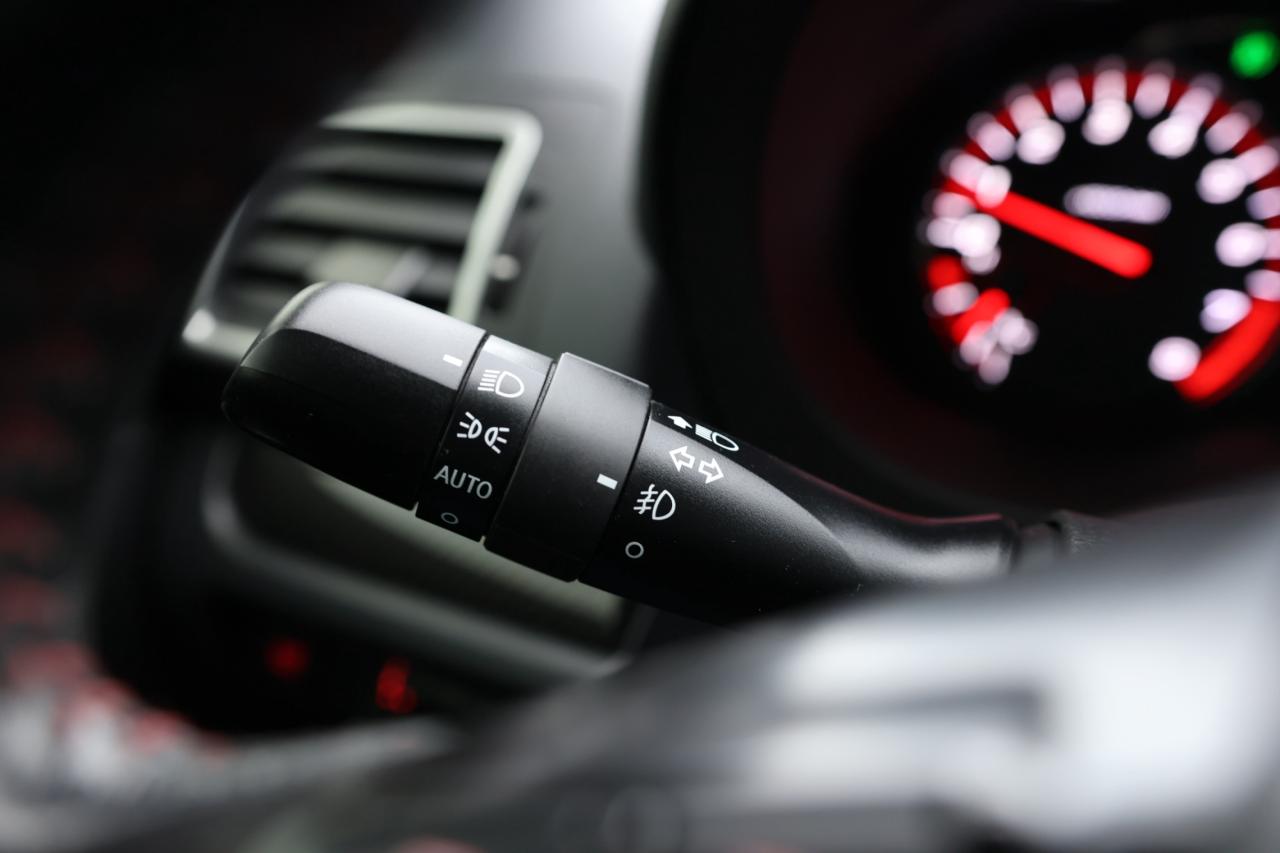 2018 Subaru WRX SPORT-TECH-AWD-6S MAN-R START/NAV/LEATHER/SUNROOF/ Photo