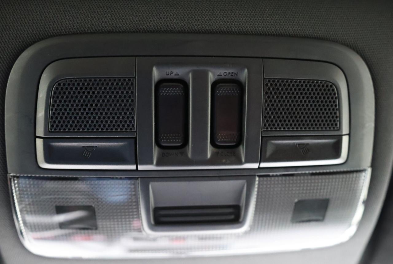 2018 Subaru WRX SPORT-TECH-AWD-6S MAN-R START/NAV/LEATHER/SUNROOF/ Photo