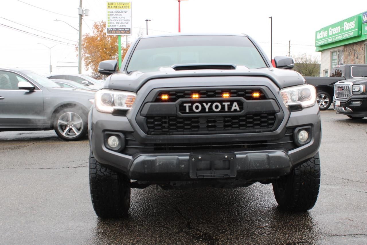 2017 Toyota Tacoma SR5 TRD Sport 4WD   No Accident   Certified   Sunr Photo