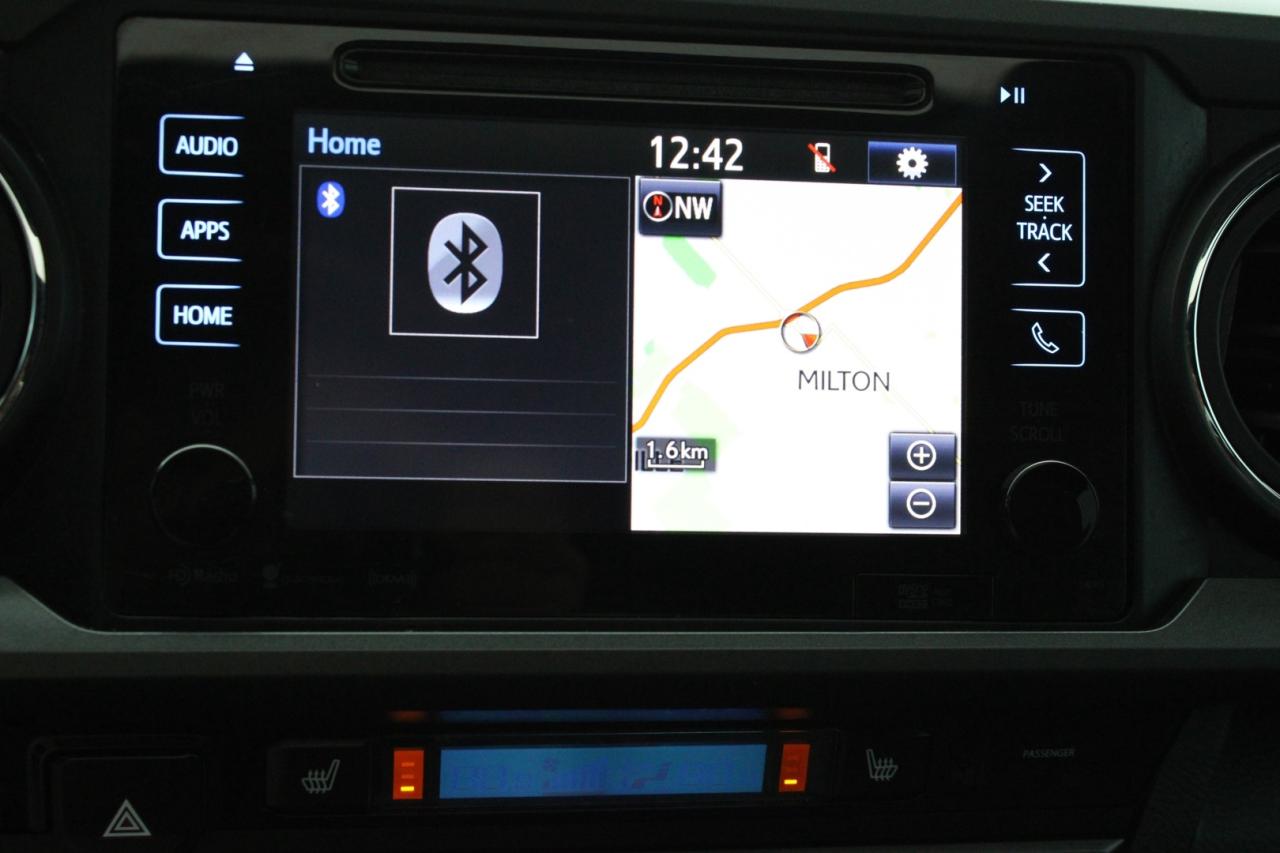 2017 Toyota Tacoma SR5 TRD Sport 4WD   No Accident   Certified   Sunr Photo