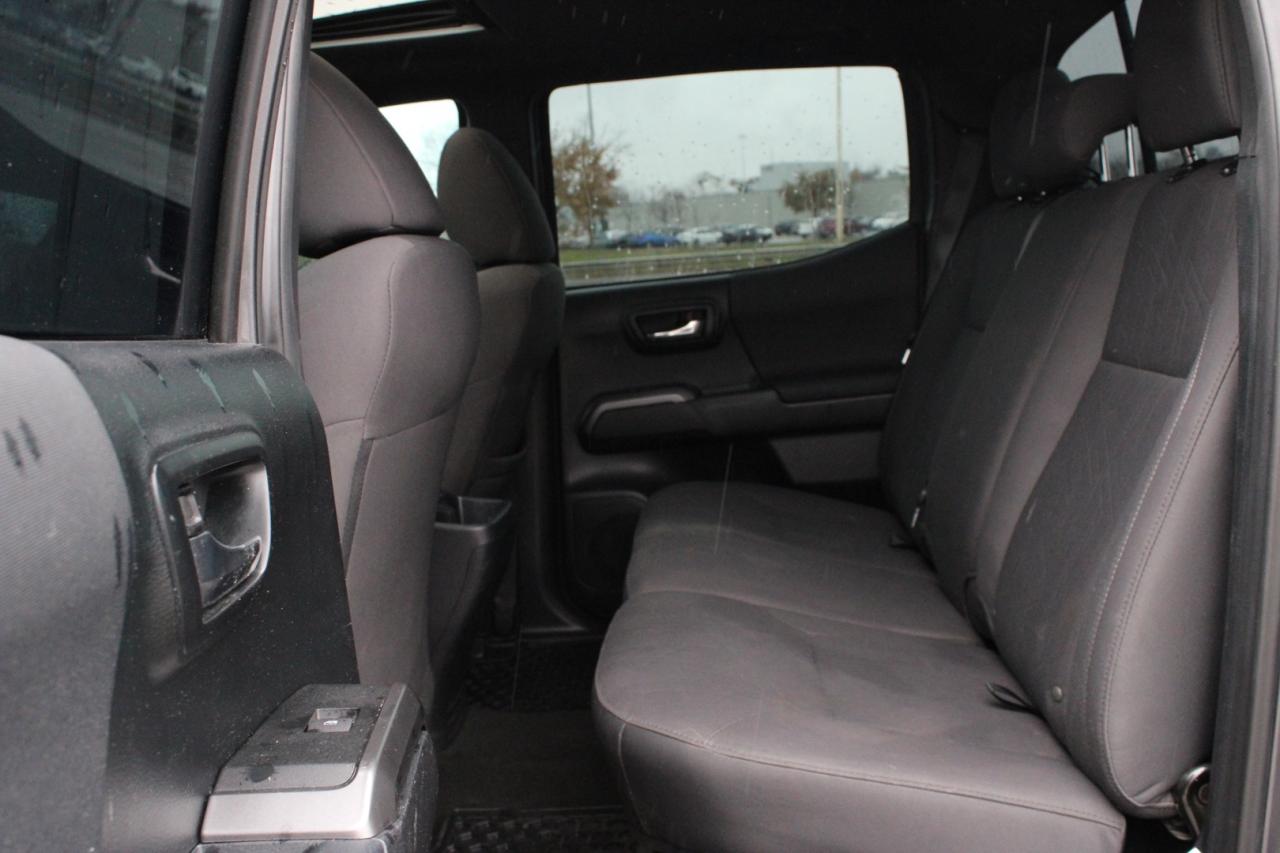 2017 Toyota Tacoma SR5 TRD Sport 4WD   No Accident   Certified   Sunr Photo