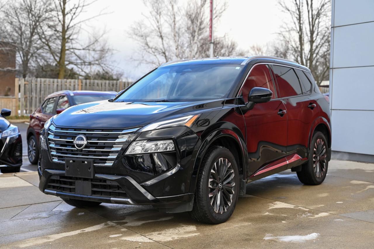 2025 Nissan Rogue Platinum/ Nissan Company Vehicle Photo2