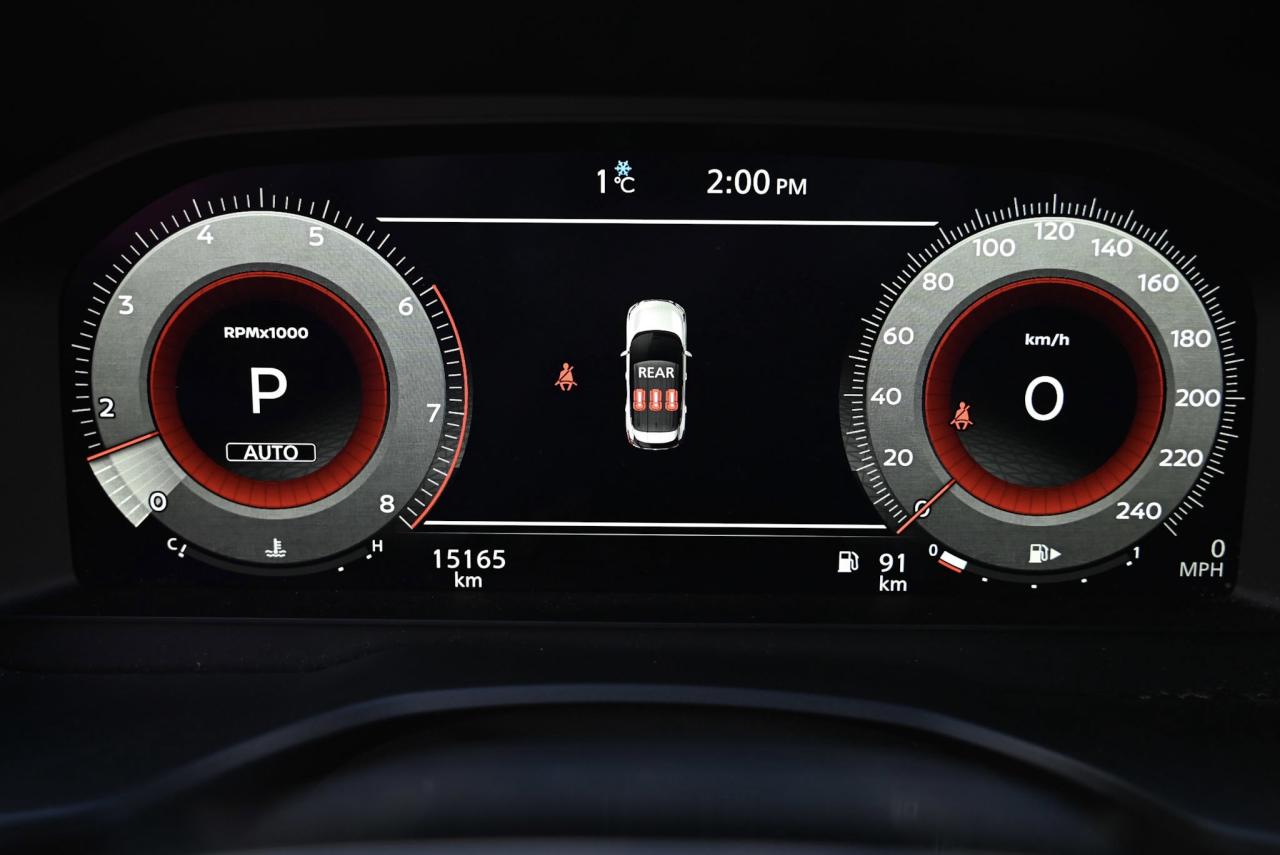 2025 Nissan Rogue Platinum/ Nissan Company Vehicle Photo