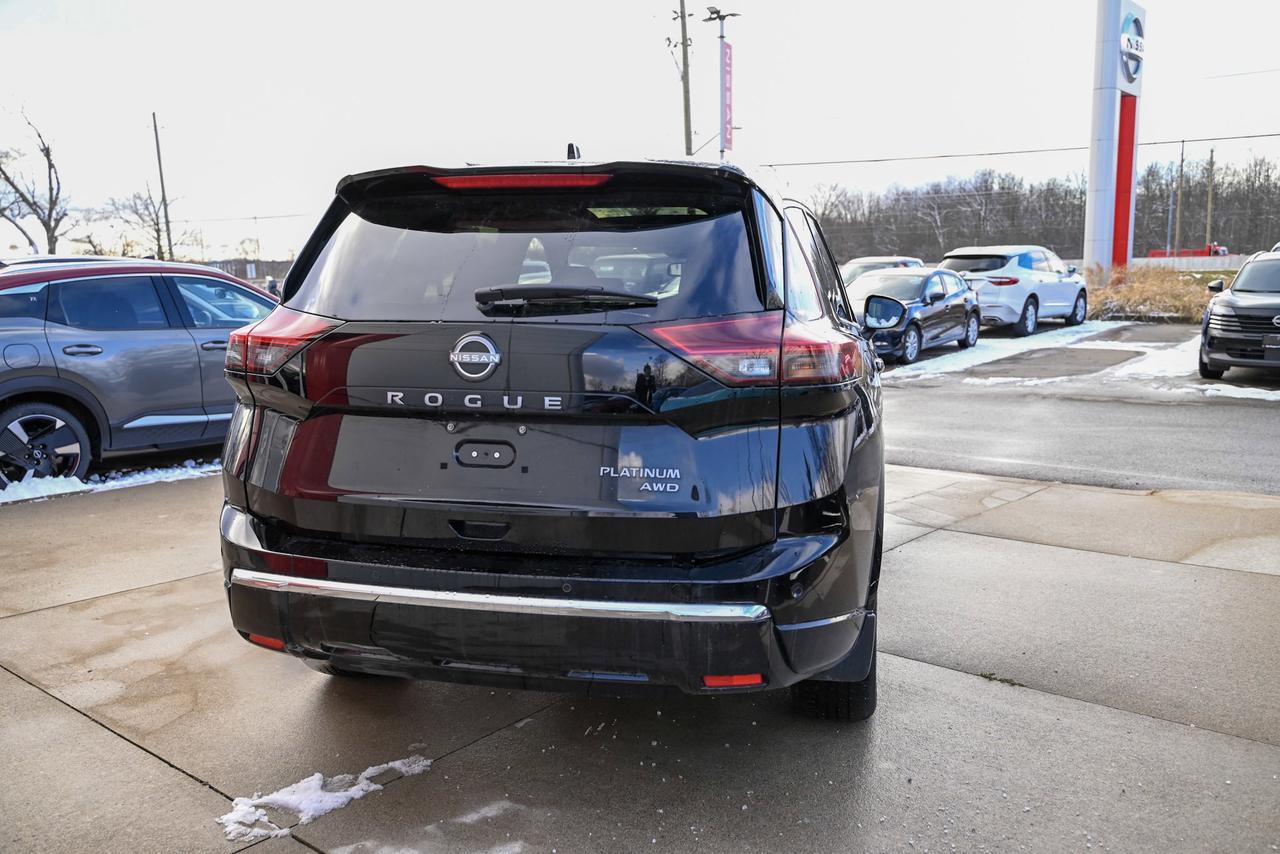 2025 Nissan Rogue Platinum/ Nissan Company Vehicle Photo