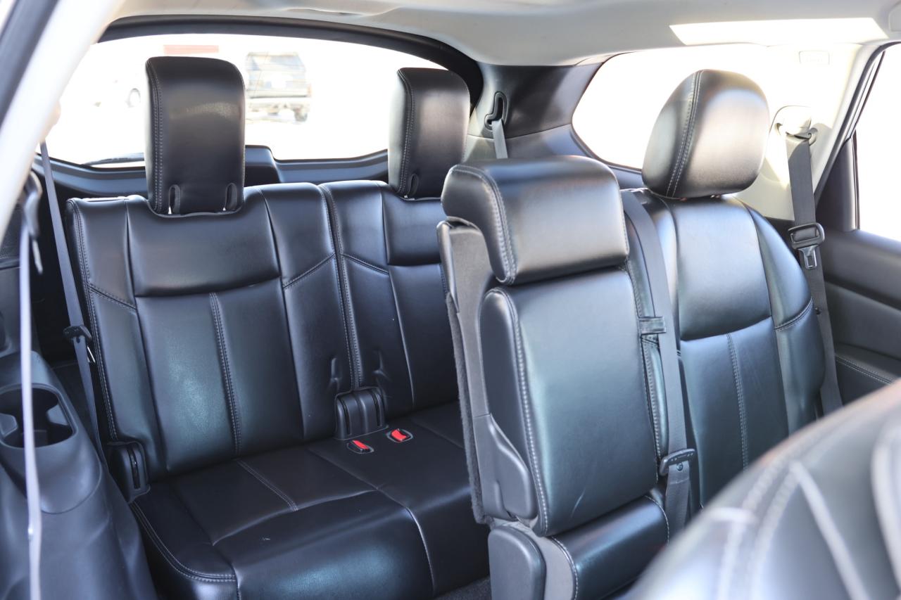 2017 Nissan Pathfinder SL-PREMIUM-4WD/7PASS/NAV/360 CAM/BLIS/LEATHER/SUNR Photo