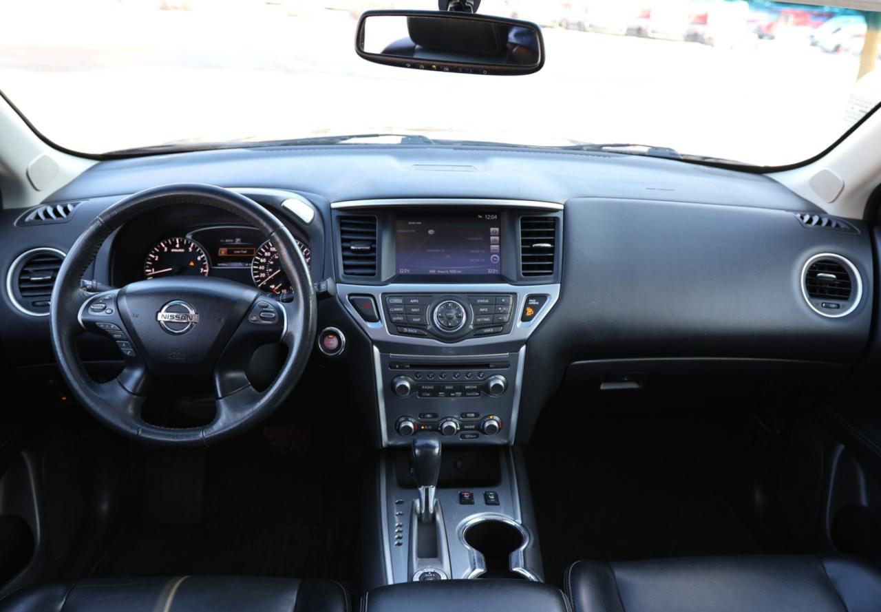 2017 Nissan Pathfinder SL-PREMIUM-4WD/7PASS/NAV/360 CAM/BLIS/LEATHER/SUNR Photo