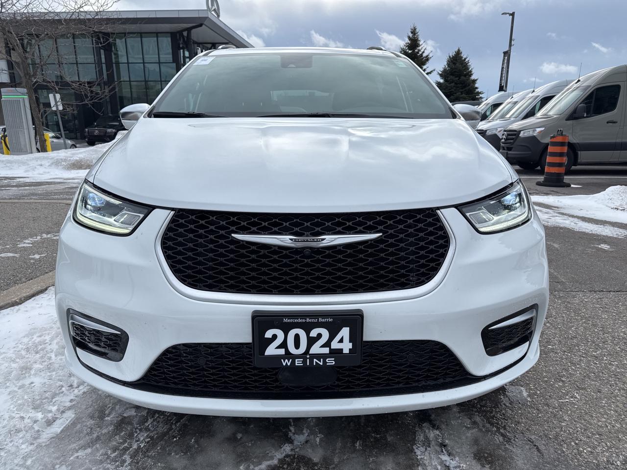 2024 Chrysler Pacifica Hybrid Navi Pwr Sunroof B-Cam Rain Sensing Photo